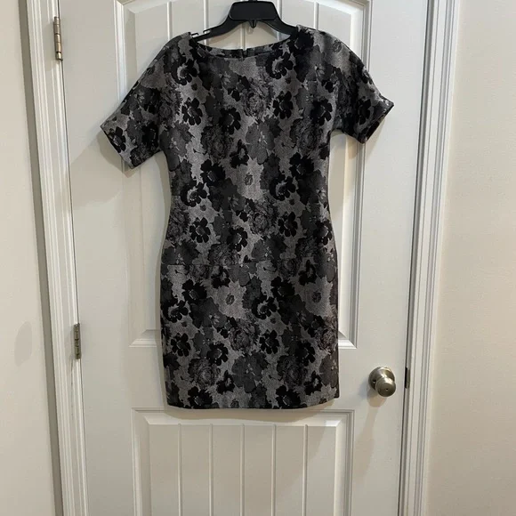 banana republic black floral dress Pants Dress By Banana Republic In Black & White, Size: 12 main image 1